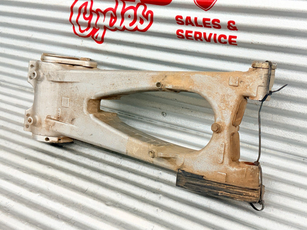 99-04 Honda TRX400EX 400EX OEM Rear Swingarm Swing Arm Axle Bearing Carrier Assy