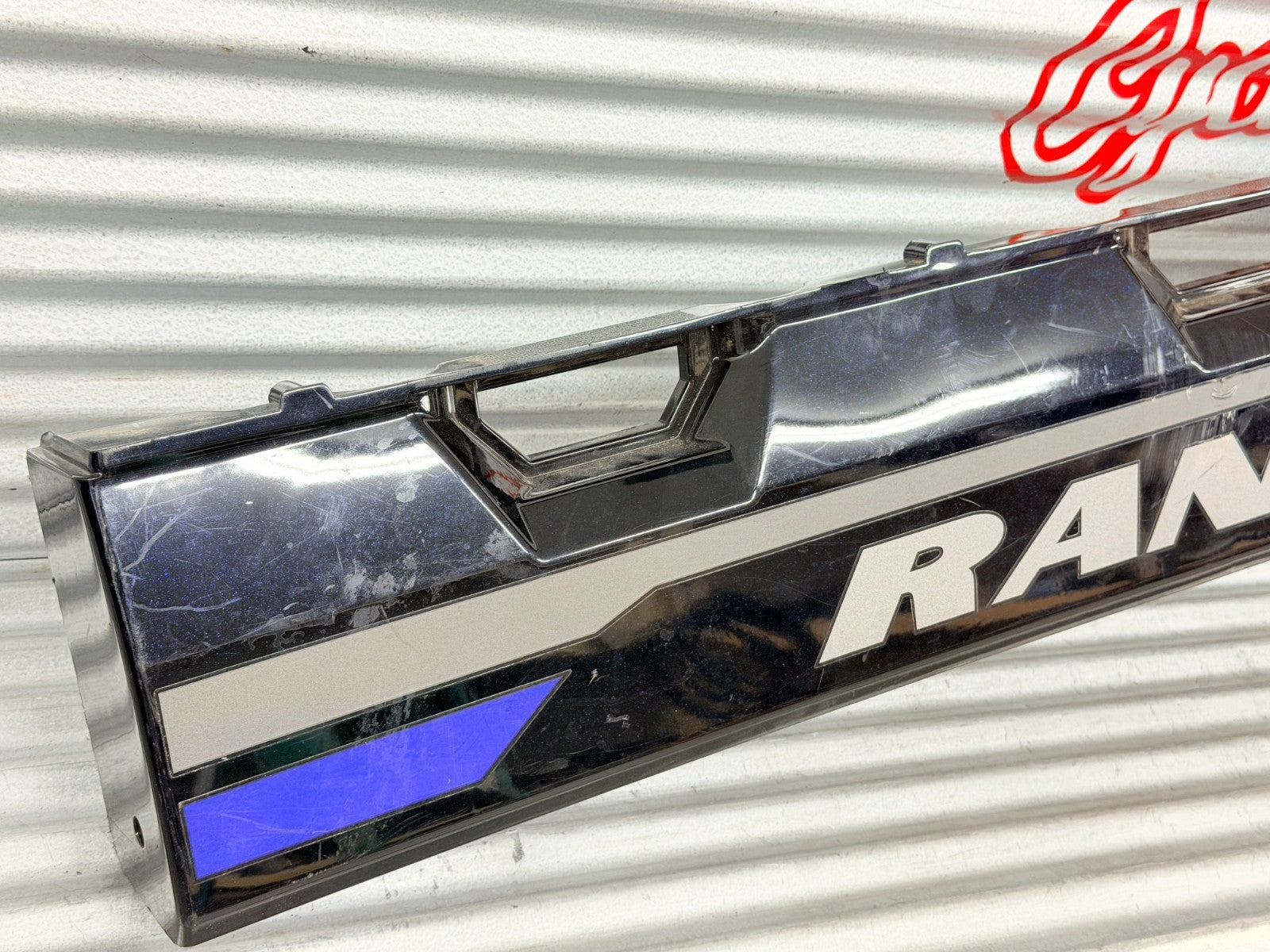 23-24 Polaris Ranger XP 1000 Rear LH Bed Box Trim Panel OEM 5454106-809 5453777