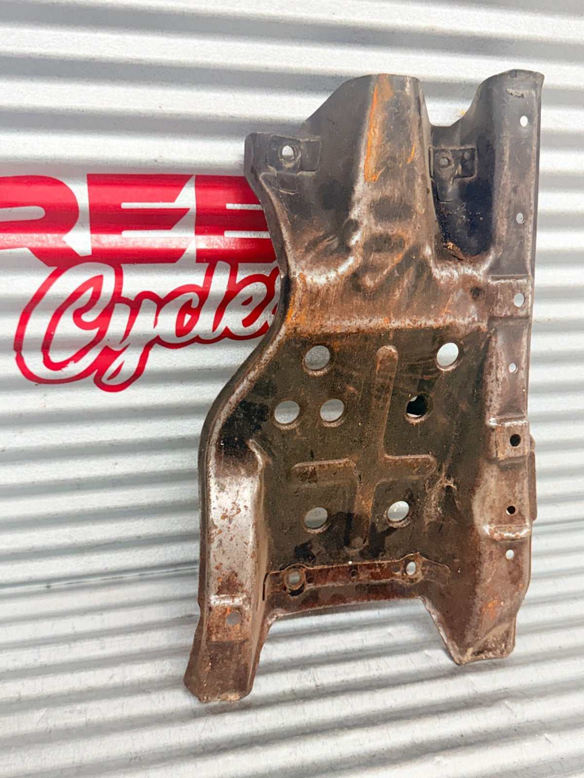 99-04 Honda TRX400EX 400EX OEM Rear Swingarm Skid Plate 50355-HN1-000