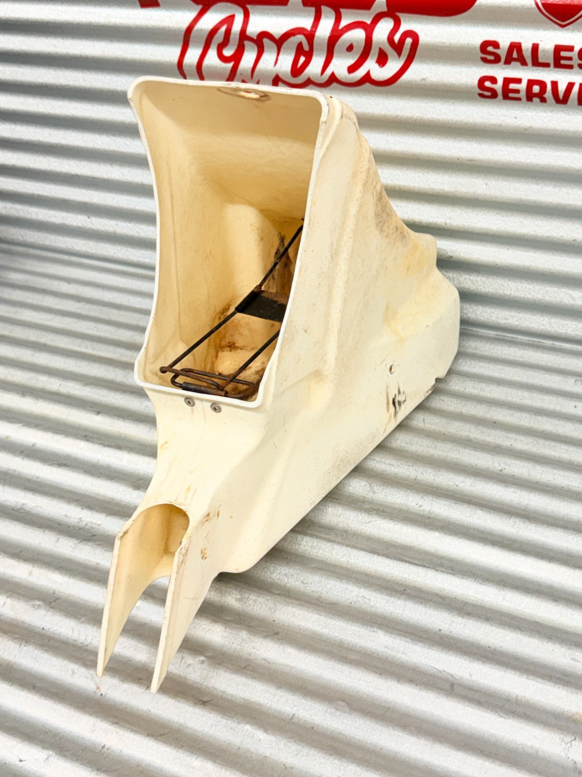 1984 Husqvarna CR WR XC 125 OEM Air Box Assembly Airbox Filter Box 1515027-01