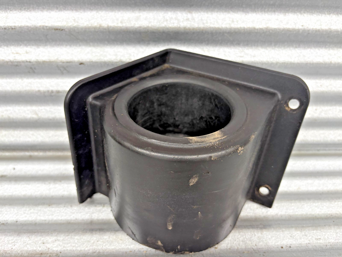 2010-2014 Polaris Ranger 400 500 570 800 EV LH Cup Holder OEM 5437963-070