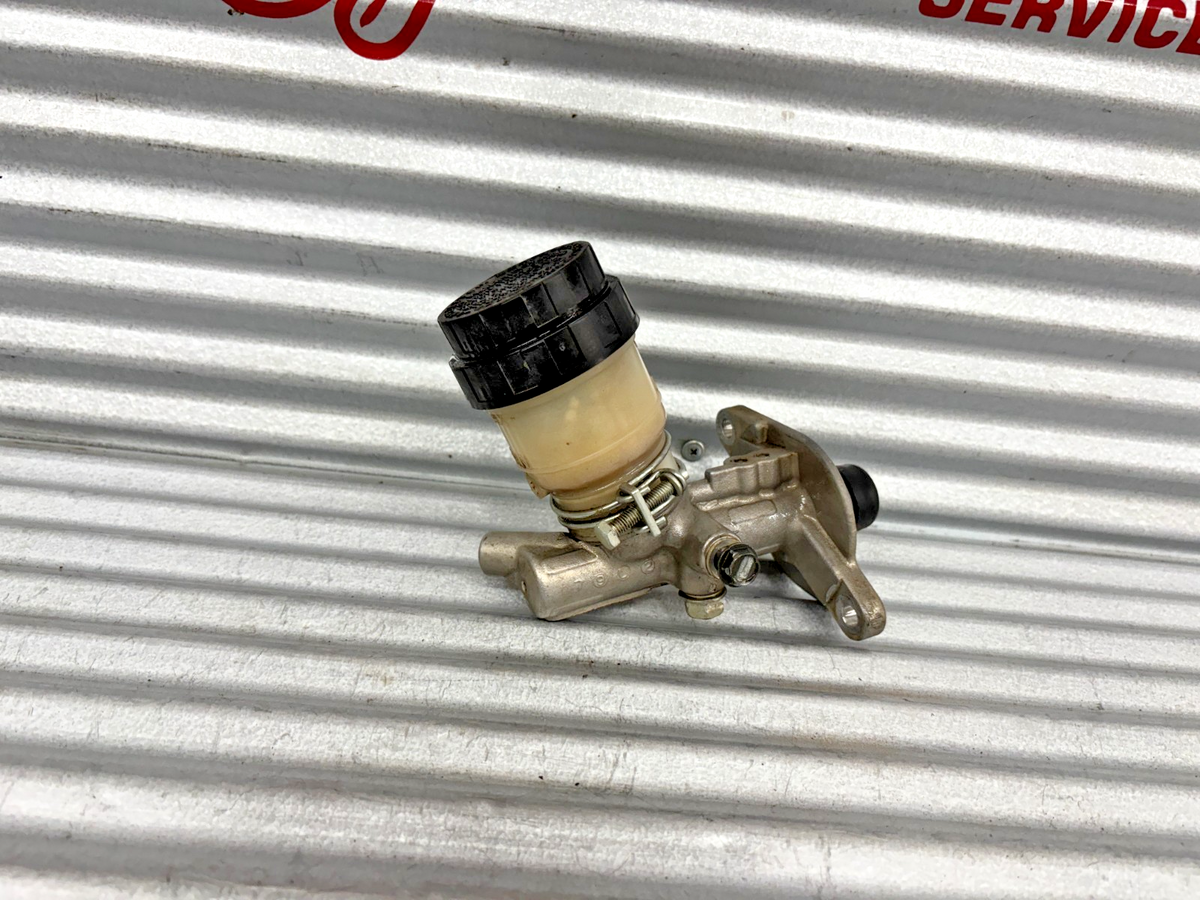 2008-13 Kawasaki Teryx 750 Brake Master Cylinder 43015-1683 OEM