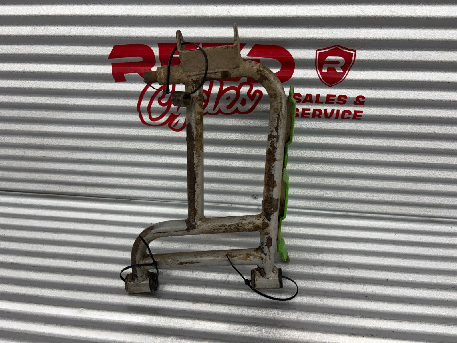 2007 Arctic Cat 400 4x4 Left Rear Lower A-Arm Control Arm OEM 0504-577