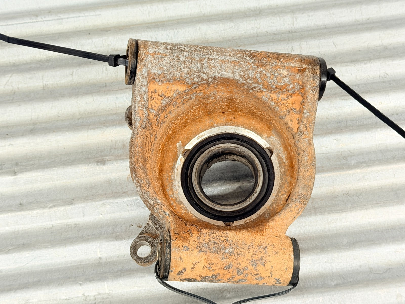2016 Polaris Ranger Crew 900 570 1000 Right Rear Axle Carrier Knuckle 5138053