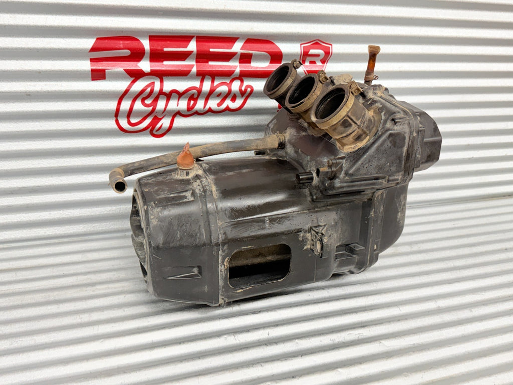 2017 Yamaha YXZ1000R SS Airbox Intake Air Box OEM 2HC-4411-01-00