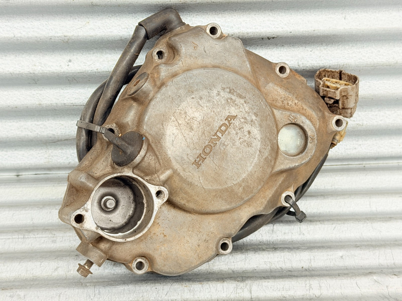 04-05 HONDA TRX450R OEM LEFT CRANKCASE STATOR COVER 11340-HP1-670