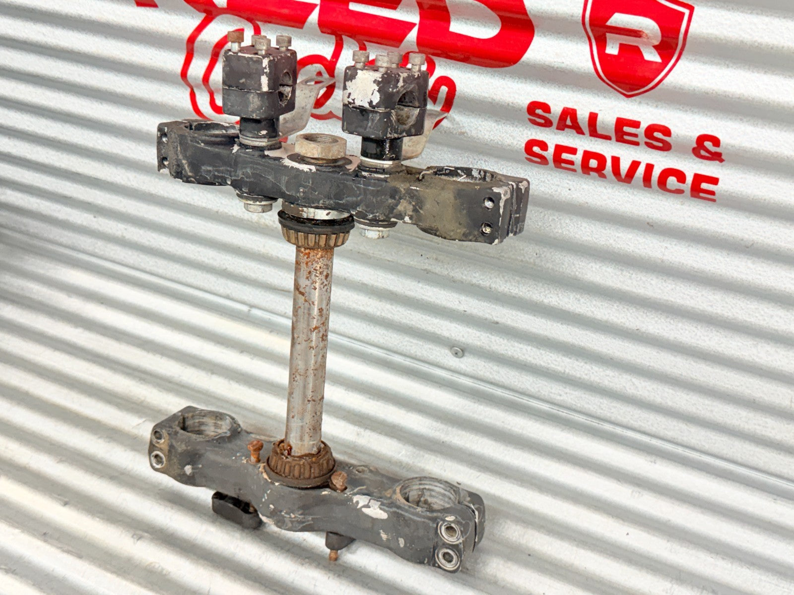 1984 Husqvarna WR125 Upper Lower Triple Tree Steering Stem OEM 15 12 386-01