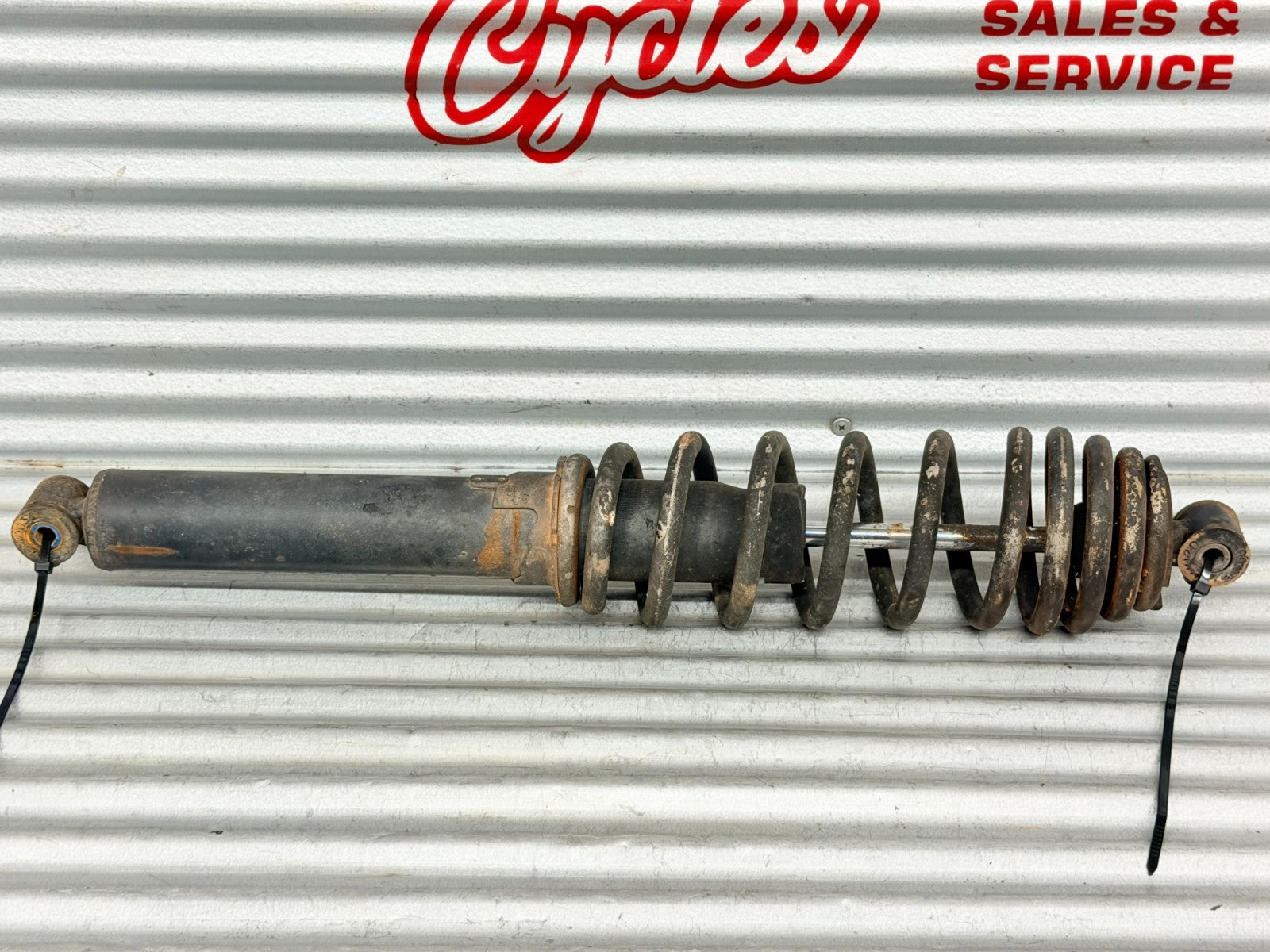 2016 Polaris Ranger XP 900 EPS OEM Rear Shock Strut Absorber 7043753