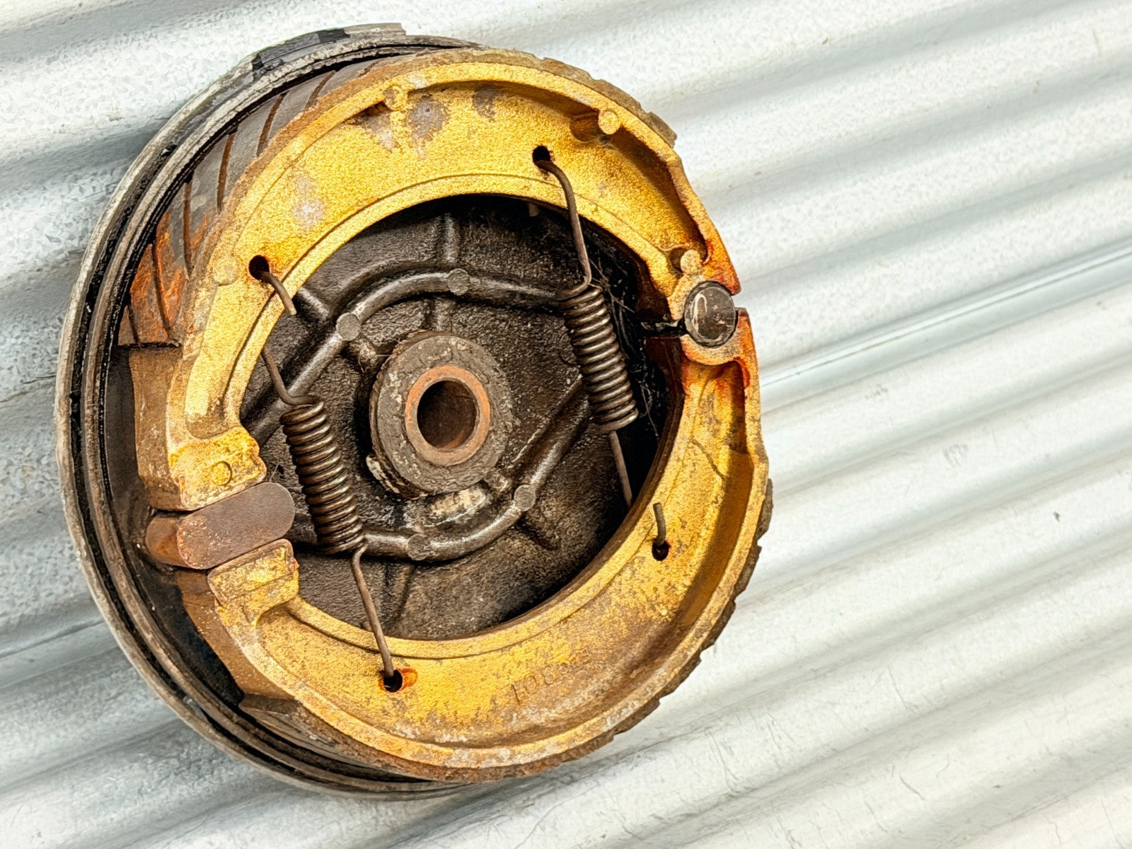 1984 Husqvarna CR WR XC OEM Rear Wheel Hub Brake Drum Assembly 1516665-01