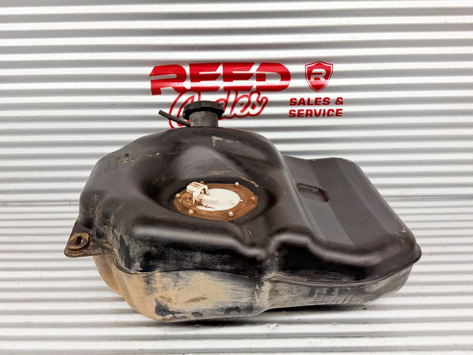 2017 Yamaha YXZ1000R EPS SS Gas Tank & Fuel Pump OEM 2HC-F4110-00-00