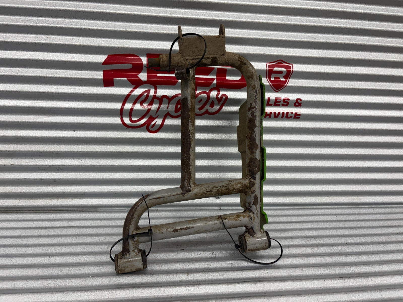 2007 Arctic Cat 400 4x4 Left Rear Lower A-Arm Control Arm OEM 0504-577