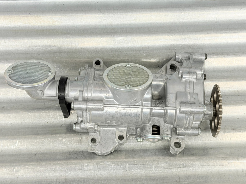 2017 Yamaha YXZ1000R EPS SS Oil Pump Assembly OEM 8GL-13300-00-00