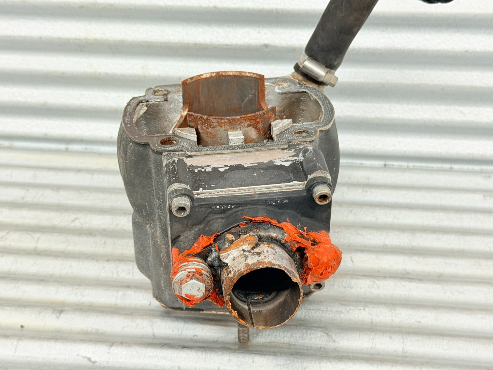 1984 Husqvarna WR125 CR125 XC125 Cylinder Jug 1614525-01 OEM 1614513
