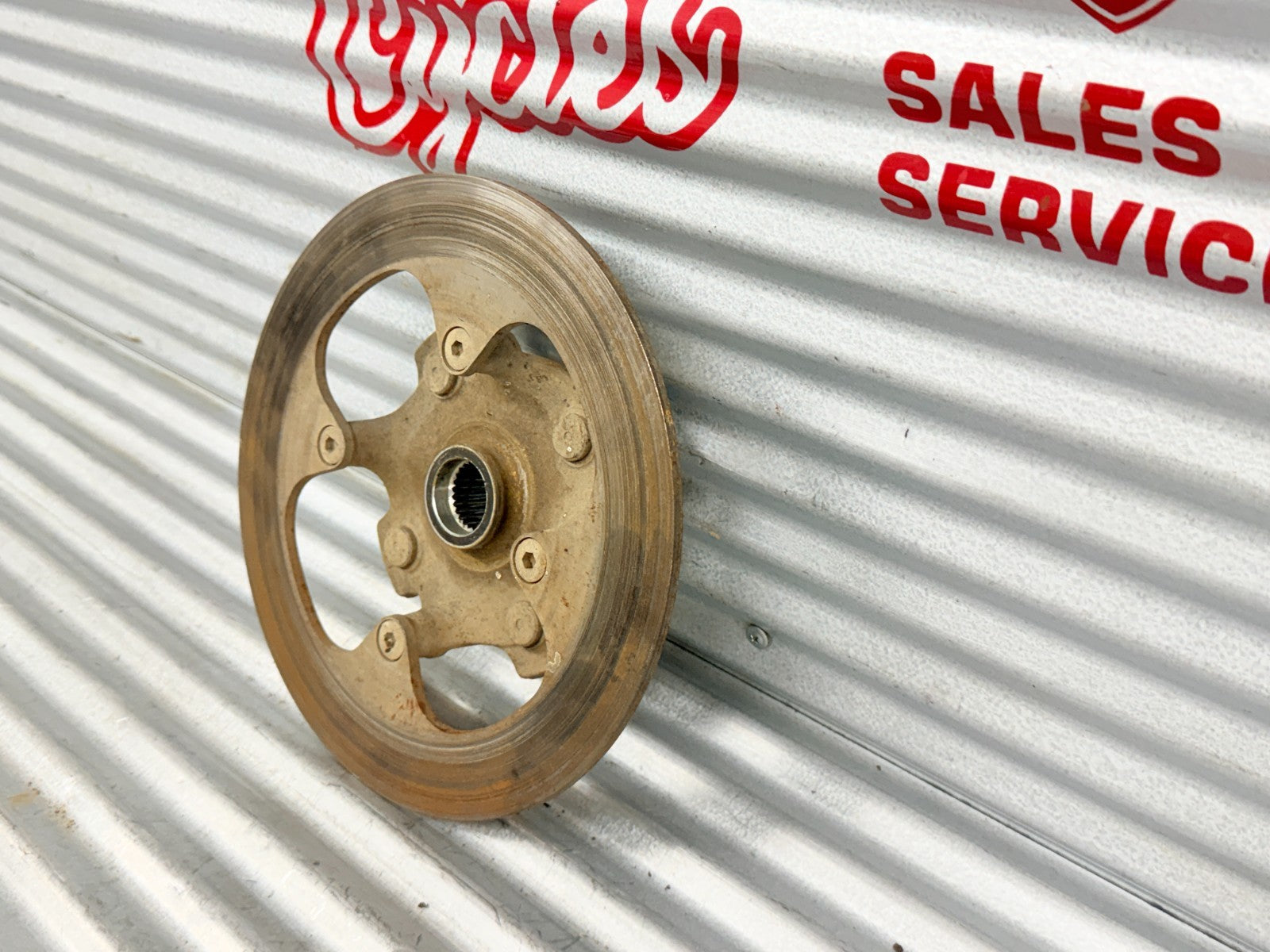 2017 Yamaha YXZ1000R SS Left Front Wheel Hub With Rotor OEM 2HC-F5111-00-00