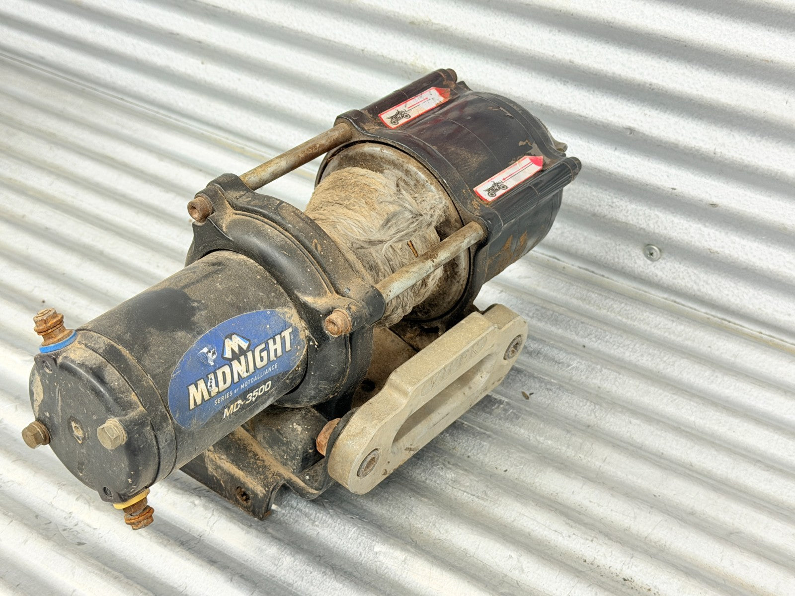 VIPER Midnight MD-3500 UTV/ATV 3500lb Synthetic Rope Winch