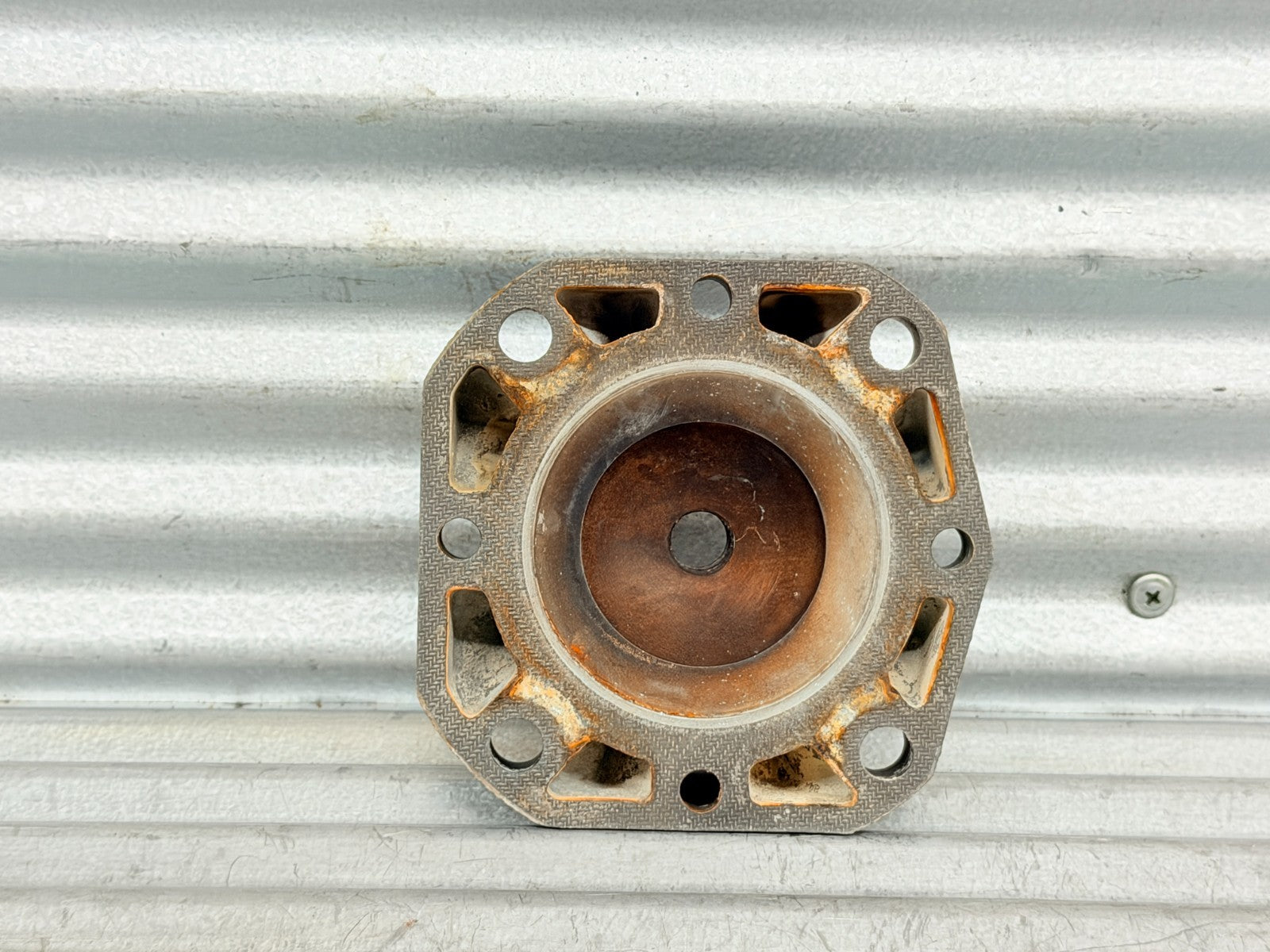 1984 Husqvarna WR125 CR125 XC125 OEM Cylinder Head OEM 1614516-01
