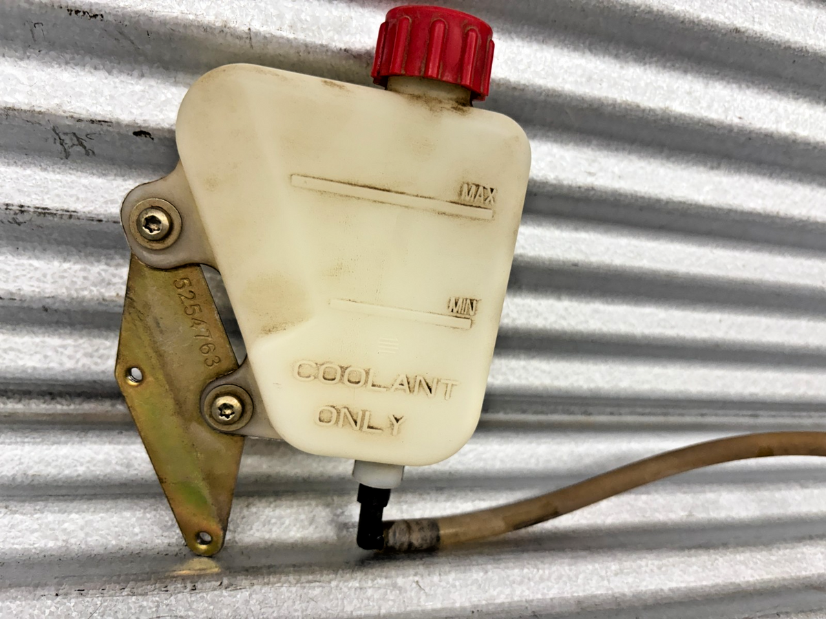 Polaris Ranger Sportsman RZR 570 800 Coolant Overflow Reservoir Tank OEM 5436936