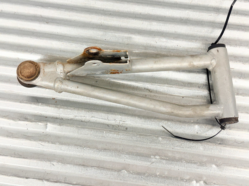 2005 Arctic Cat 500 4x4 ATV Right Front Upper A Arm Control Arm OEM 0503-416