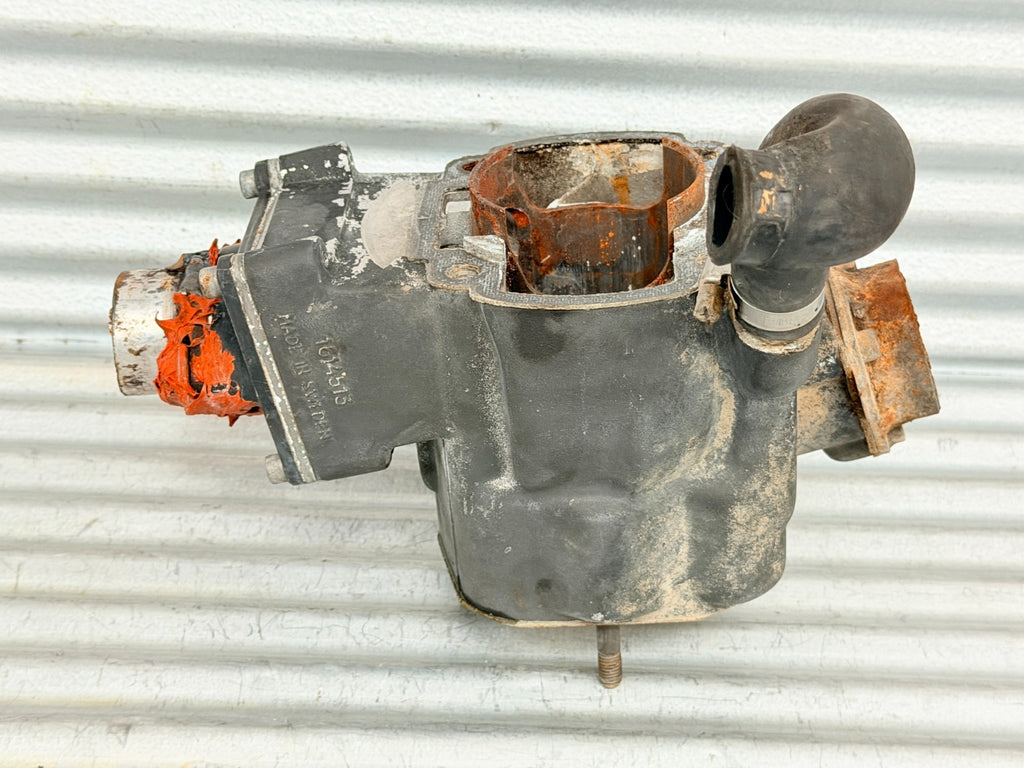 1984 Husqvarna WR125 CR125 XC125 Cylinder Jug 1614525-01 OEM 1614513