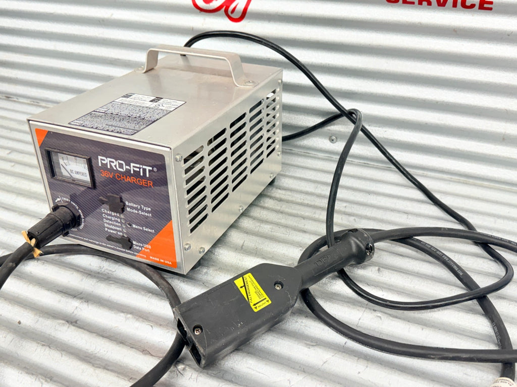 Pro-Fit 36V Golf Cart Battery Charger 18/16A Model 1-36018-04 Lead Acid