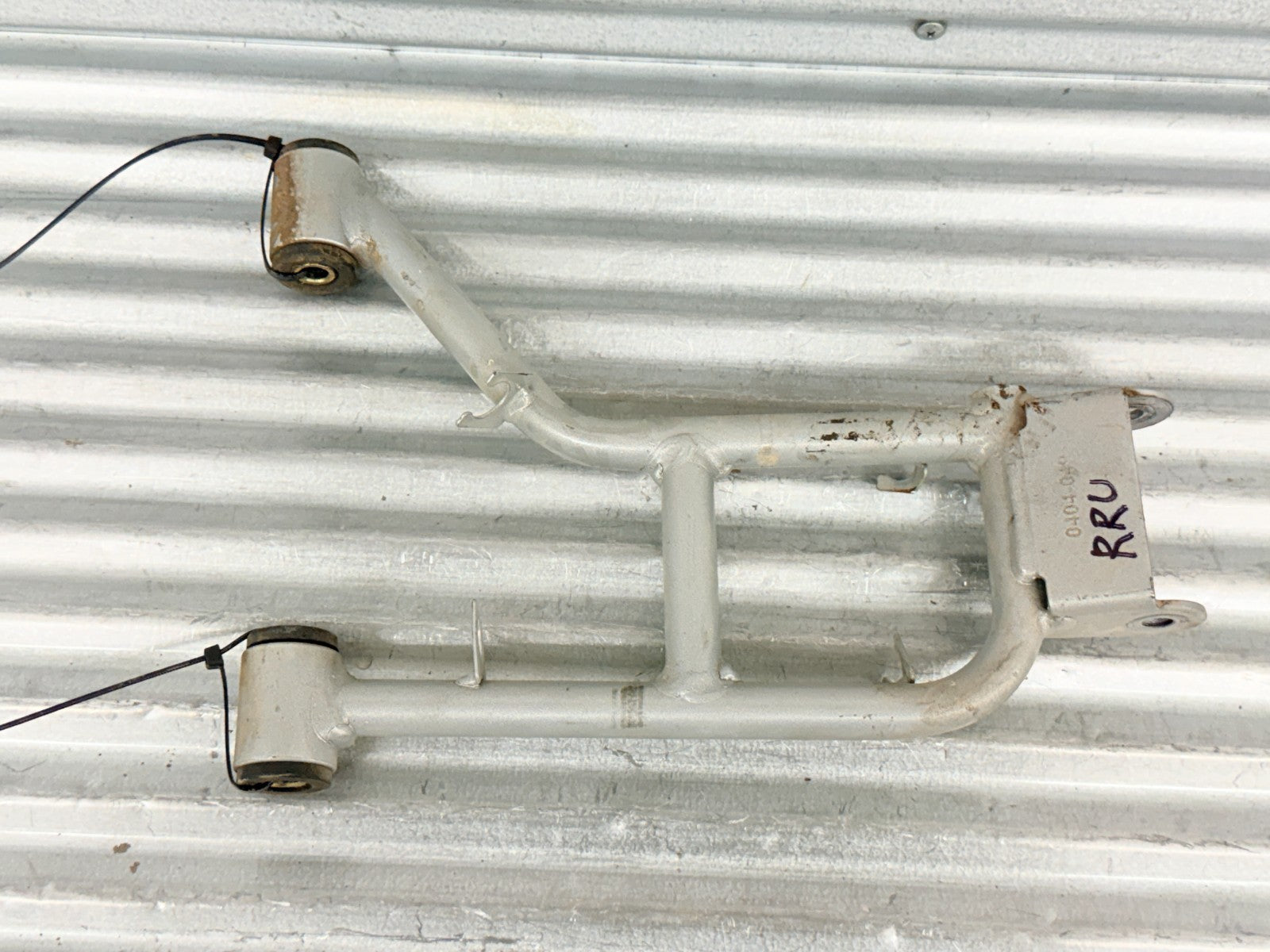 2005 Arctic Cat 500 4x4 ATV Right Rear Upper A Arm Control Arm OEM 0504-318