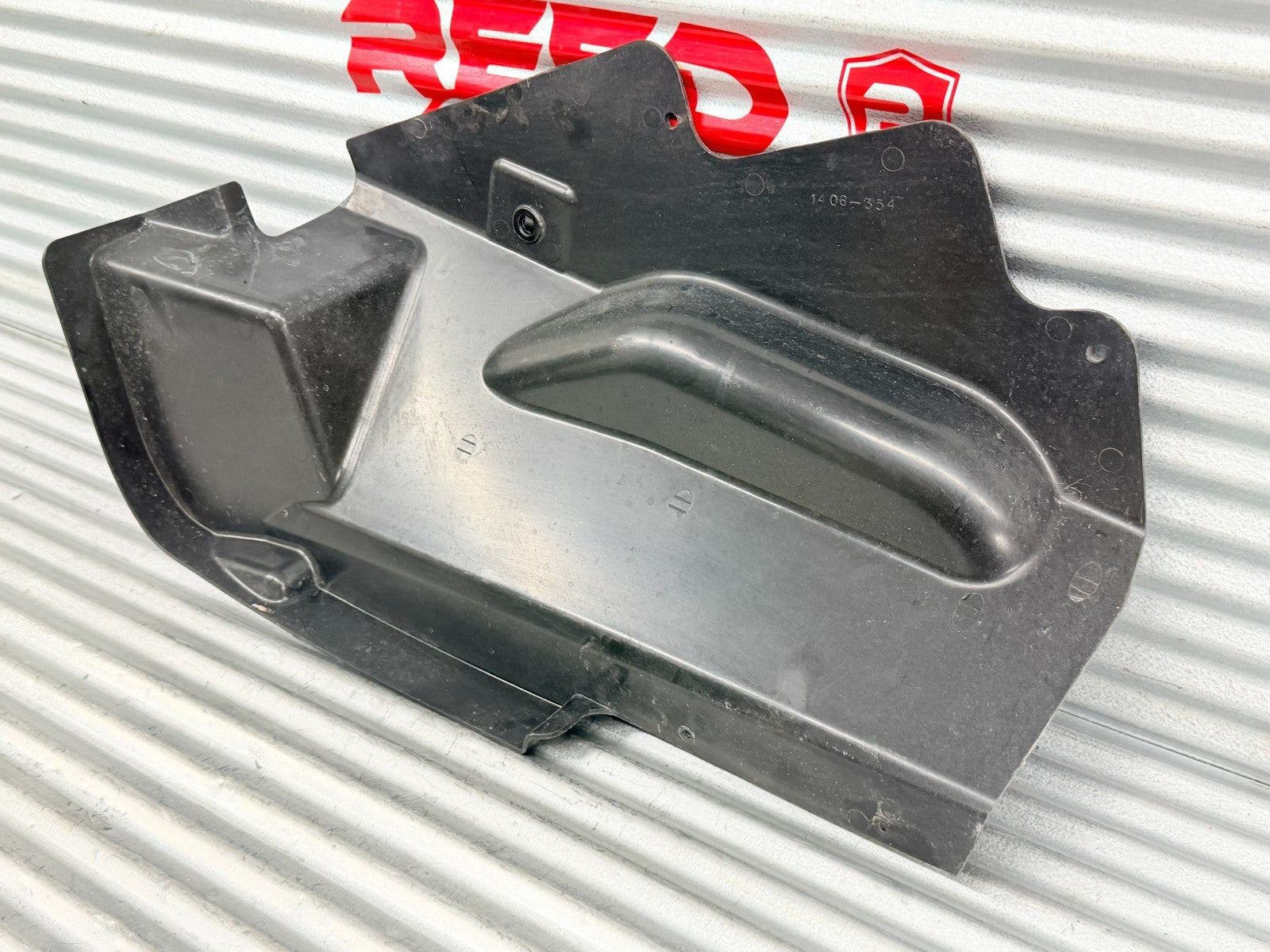 2005 Arctic Cat 500 4x4 Front Right Inner Splash Mud Guard OEM 1406-354