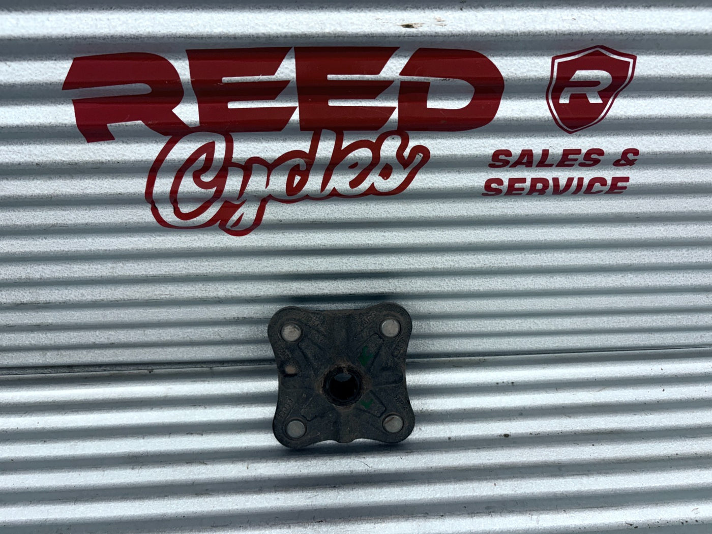 2010 Kawasaki Teryx 750 Left Rear Wheel Hub OEM 49030-0041