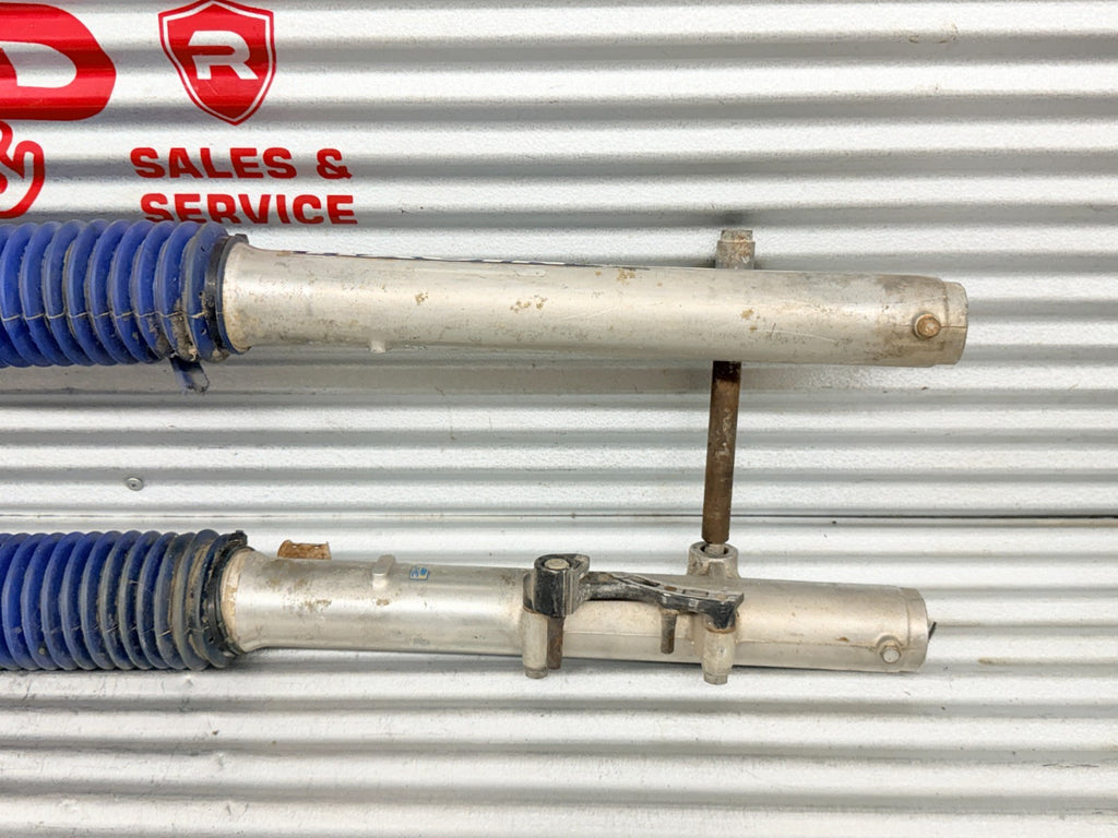 1985 Honda CR250R CR250 OEM Showa Front Forks Triple Tree Axle 51400-KA4-831