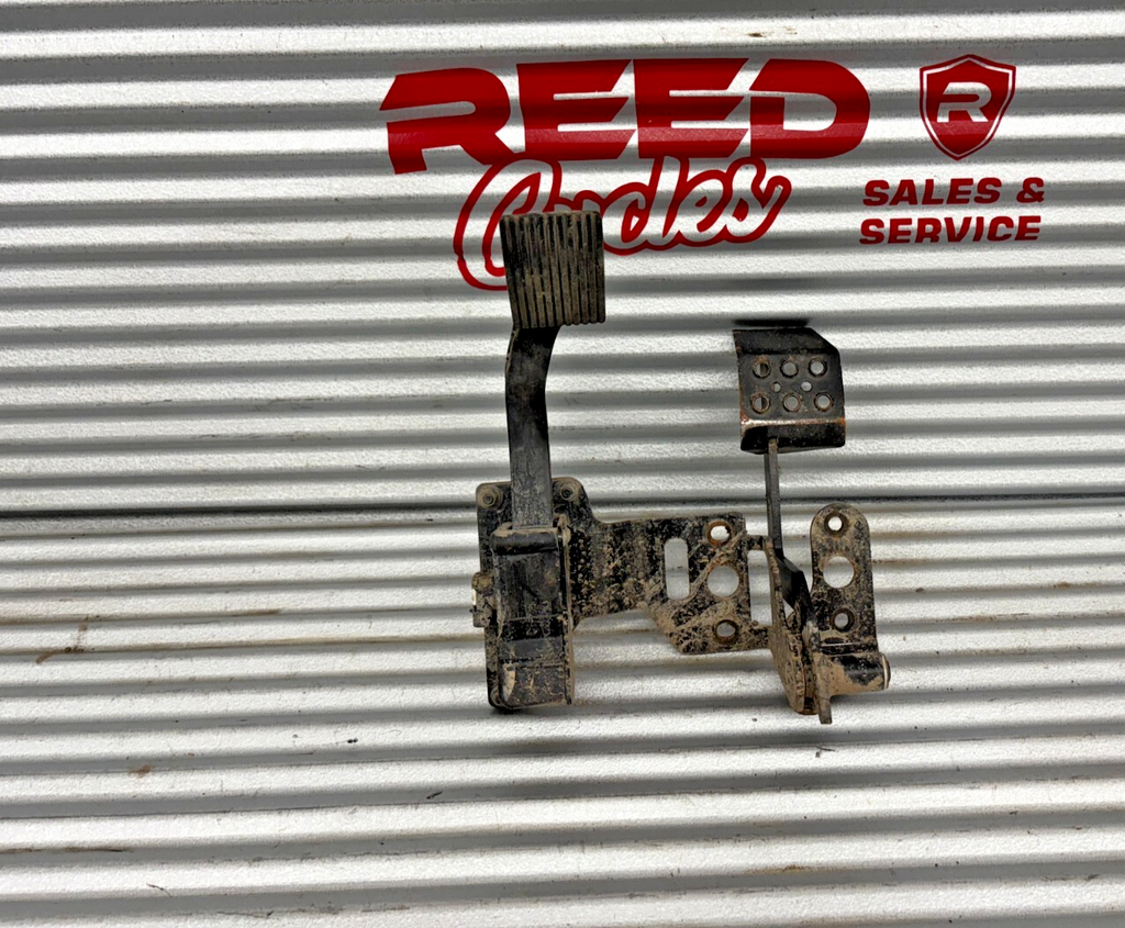2018 Polaris Ranger Crew 100 OEM Electronic Throttle Pedal & Brake Pedal 401498