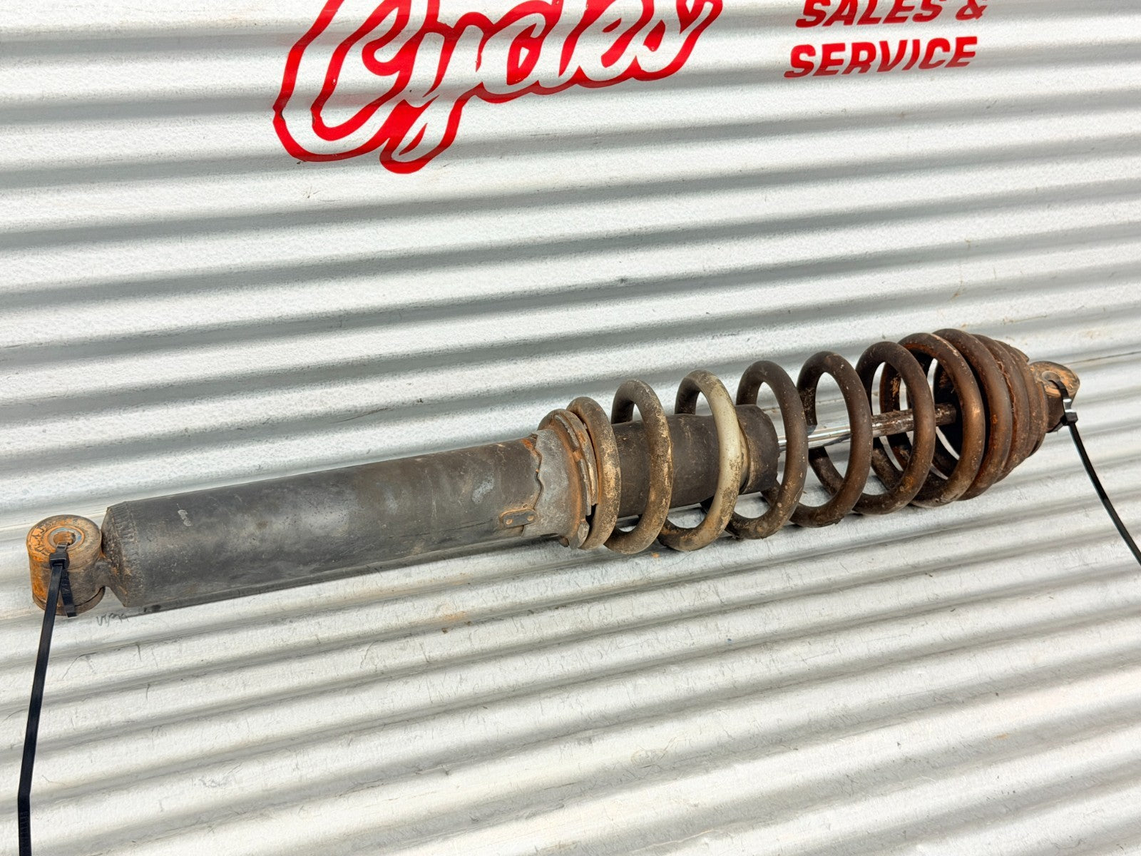 2016 Polaris Ranger XP 900 EPS OEM Rear Shock Strut Absorber 7043753