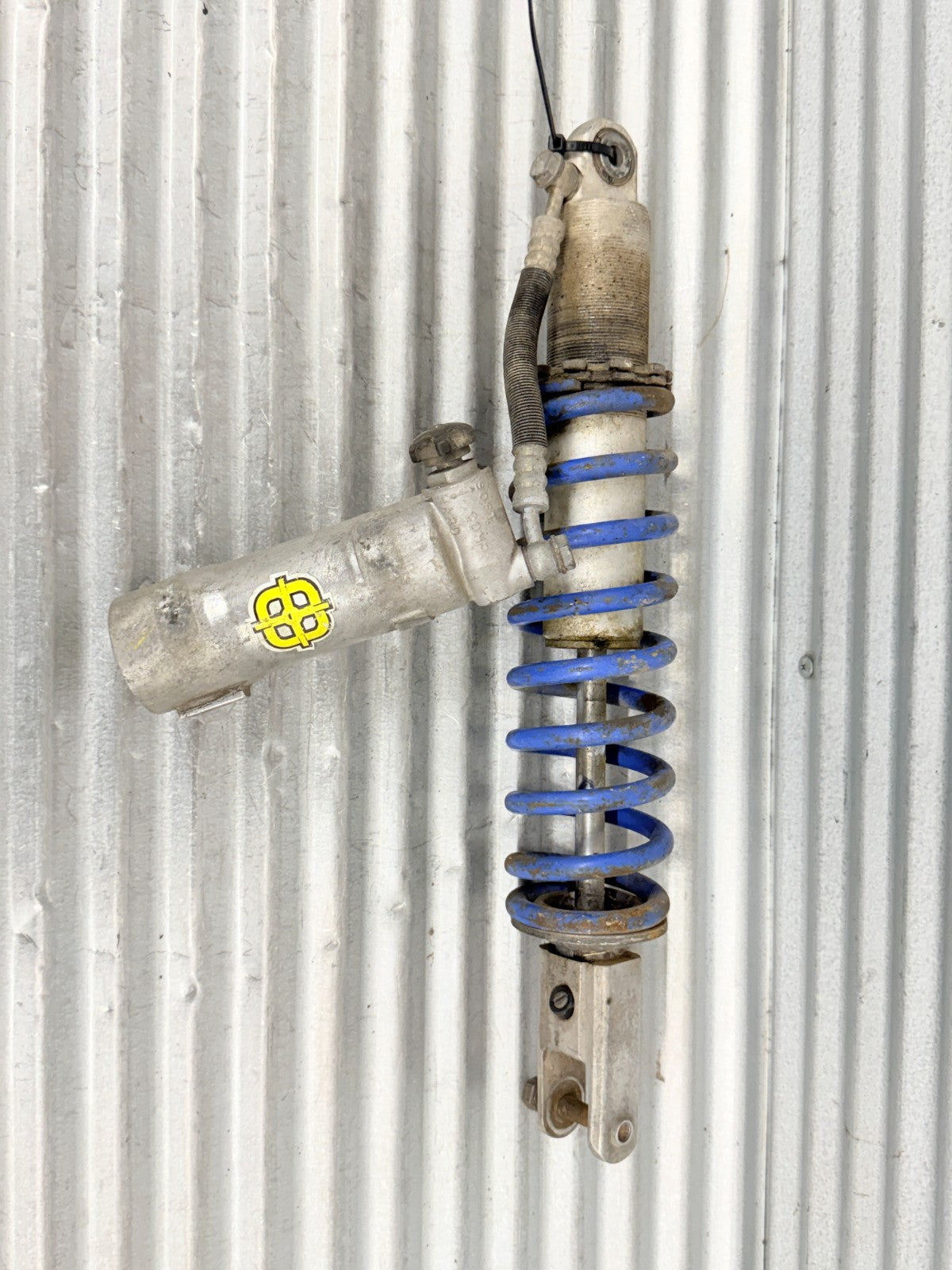 85-86 Honda CR250R CR250 OEM Showa Rear Shock Absorber Suspension 52400-KS7-672