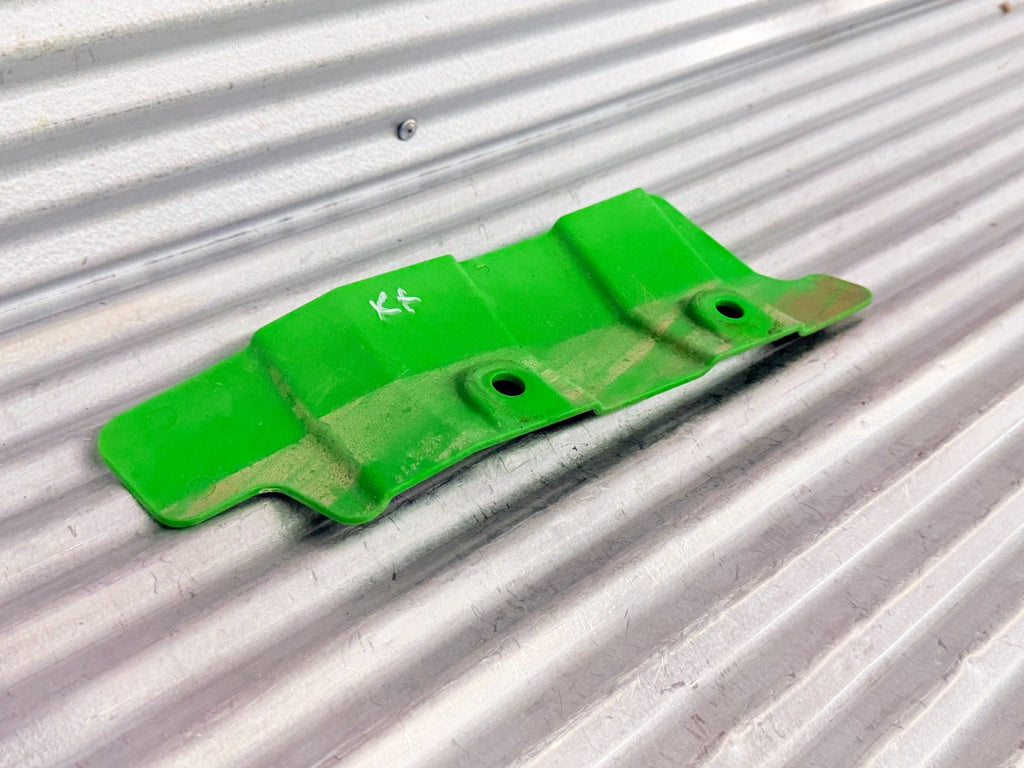 2005 Arctic Cat 500 4x4 ATV Right Front A Arm Control Arm Cover OEM 1441-002