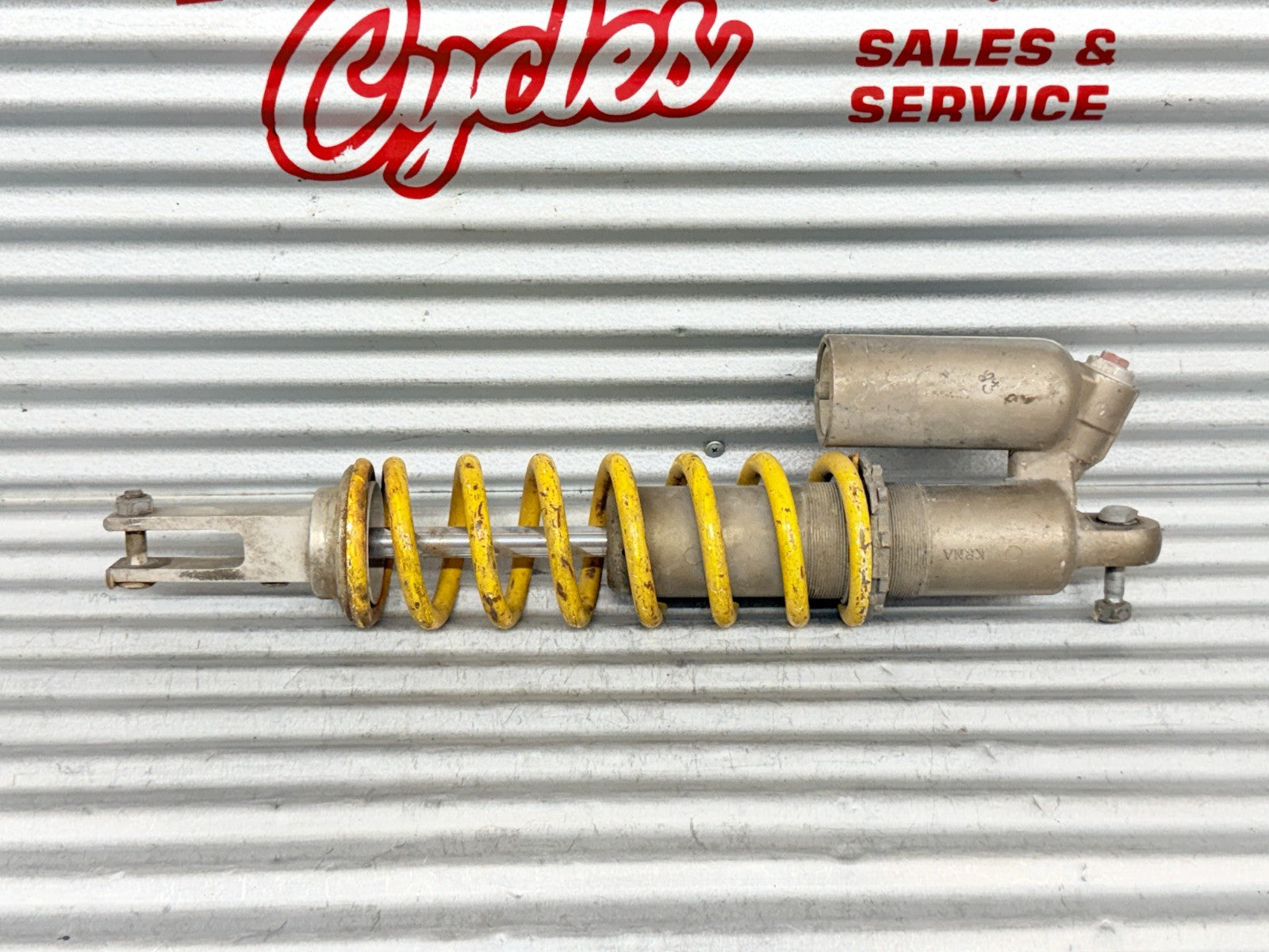 2005 Honda CRF250R CRF250 OEM Showa Rear Shock Absorber 52400-KRN-731