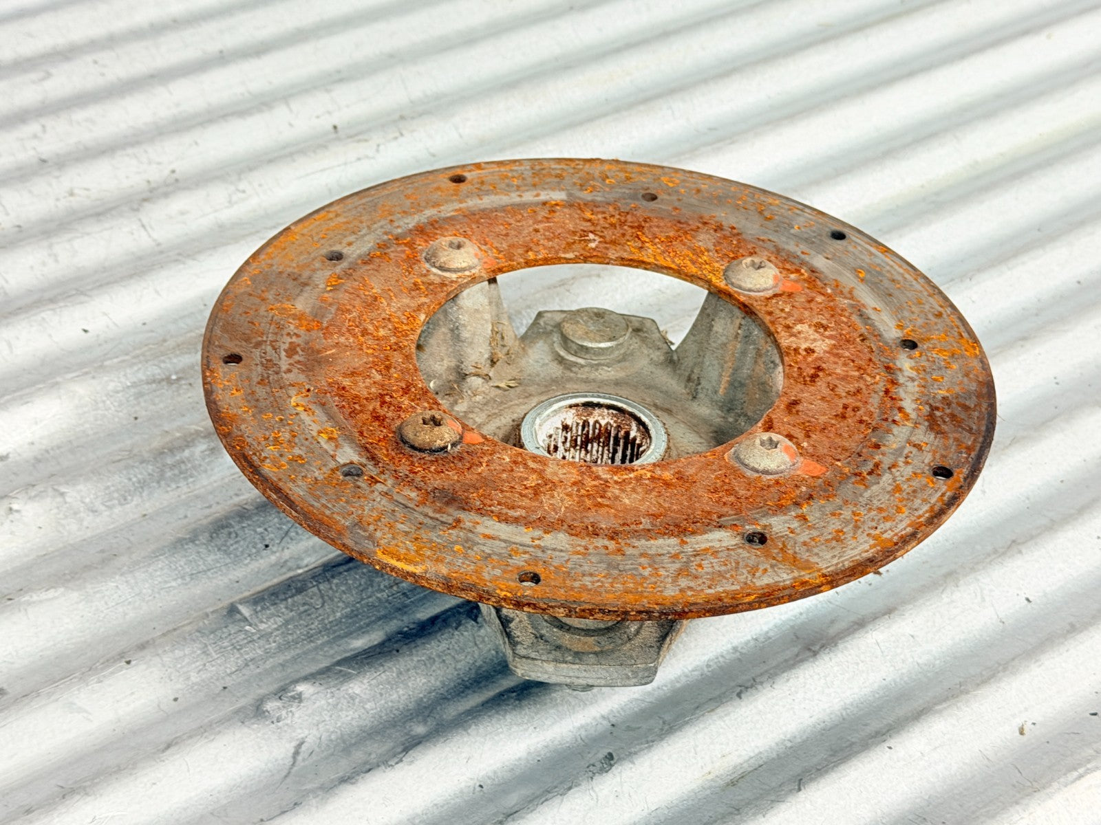 2005 Arctic Cat 500 ATV Front Right Wheel Hub Rotor OEM 1436-164 / 1502-462