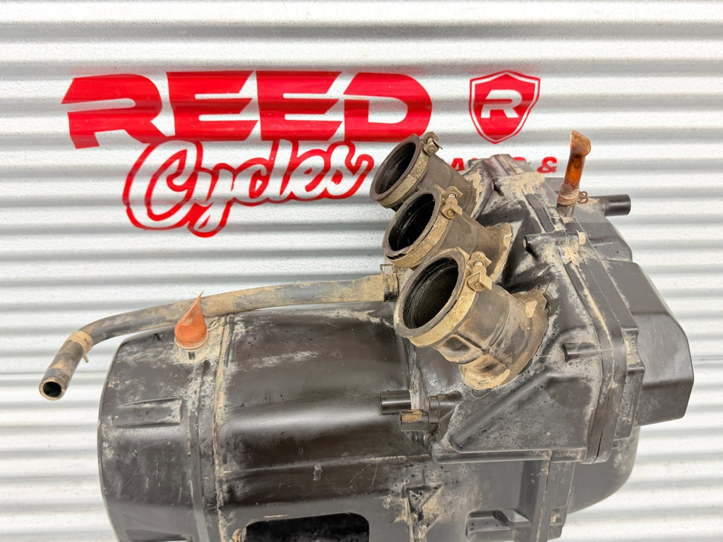 2017 Yamaha YXZ1000R SS Airbox Intake Air Box OEM 2HC-4411-01-00