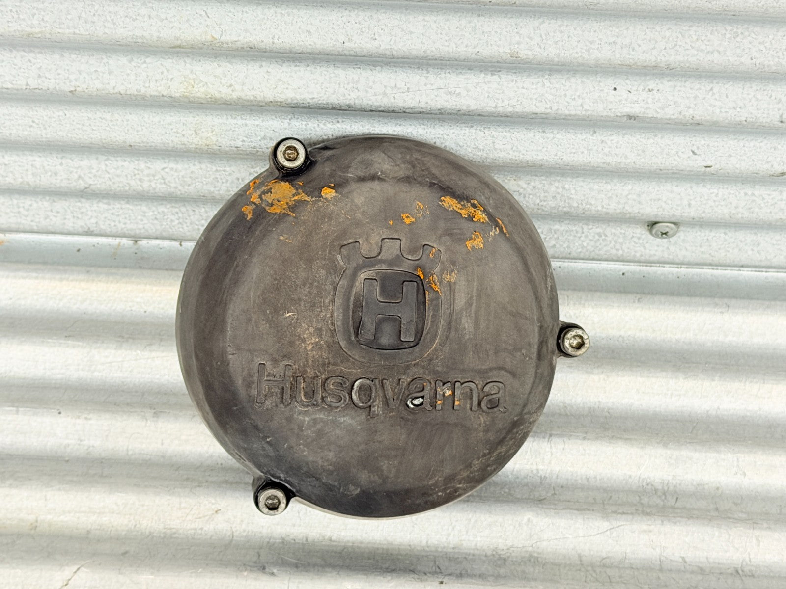 1984 Husqvarna CR WR XC OEM Magneto Ignition Stator Cover 1610647-01