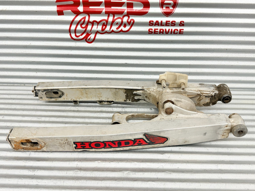 1985 Honda CR125R CR250R OEM Rear Swingarm Swing Arm Linkage 52000-KA3-831