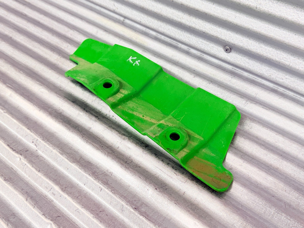 2005 Arctic Cat 500 4x4 ATV Right Front A Arm Control Arm Cover OEM 1441-002