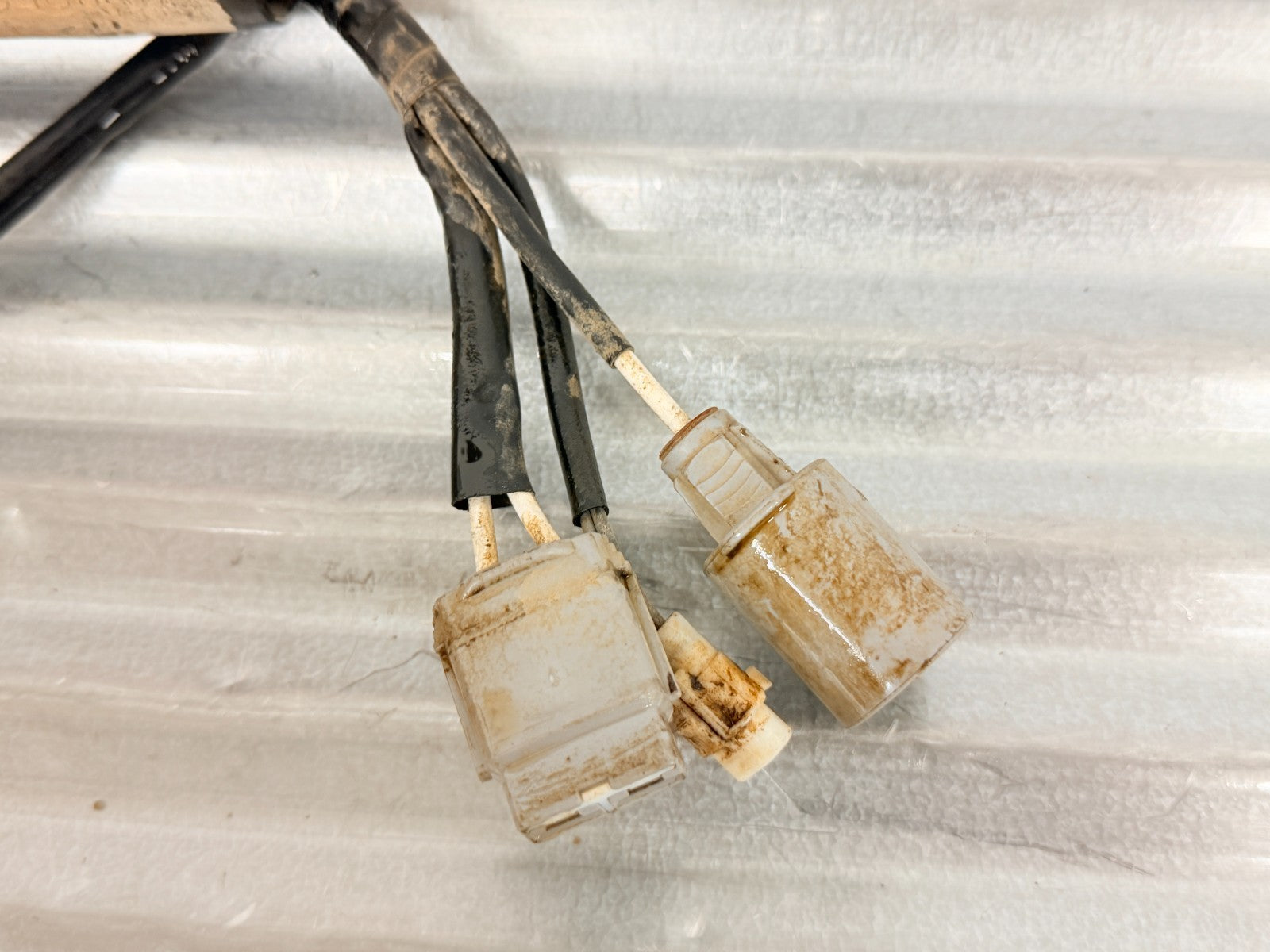 2017 Yamaha YXZ1000R EPS SS Stator Alternator Magneto OEM  2HC-81410-00-00