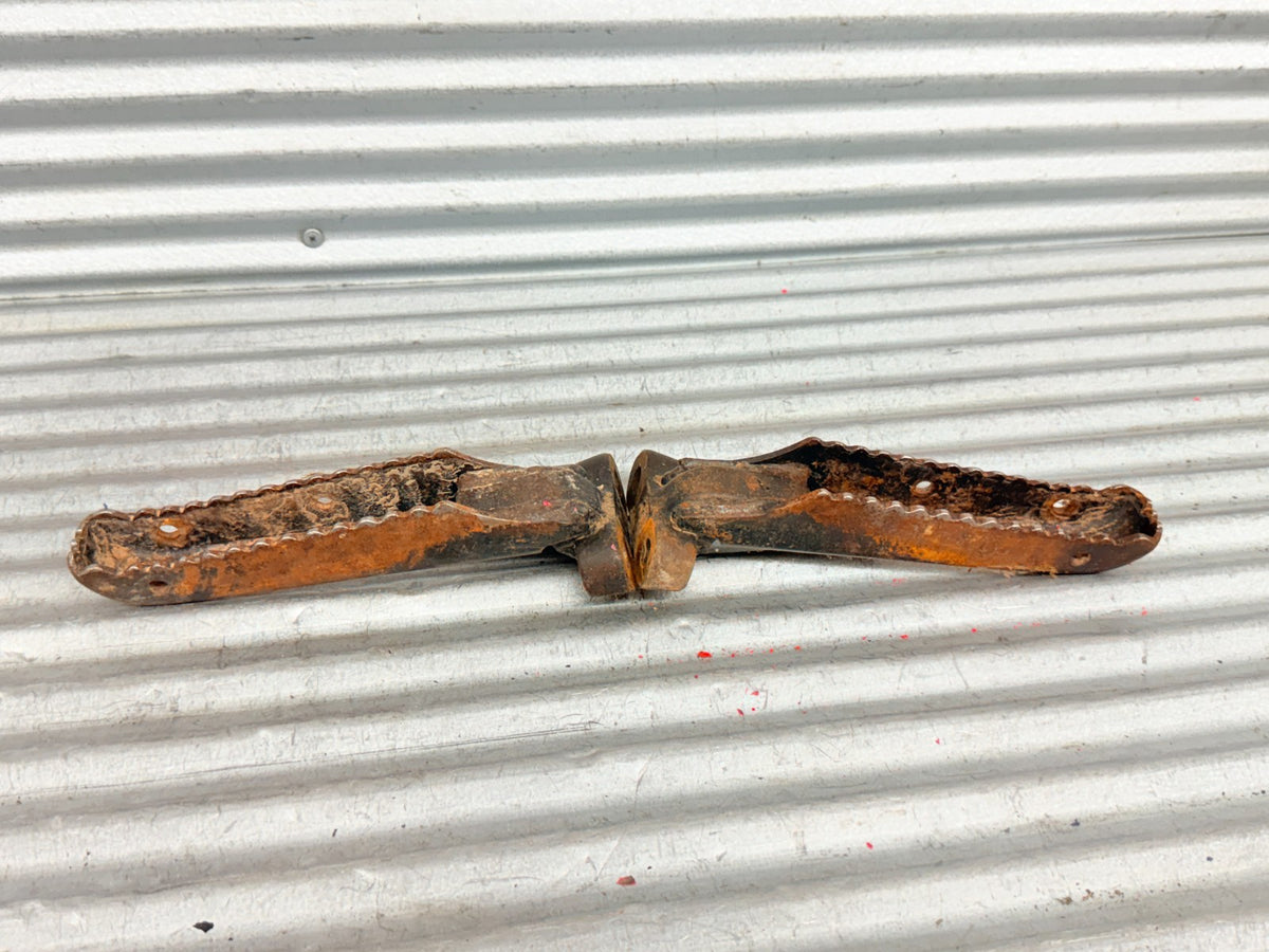 99-09 12-14 Honda TRX400EX TRX400X OEM Foot Peg Pair 50610-HN1-000 50620-HN1-000