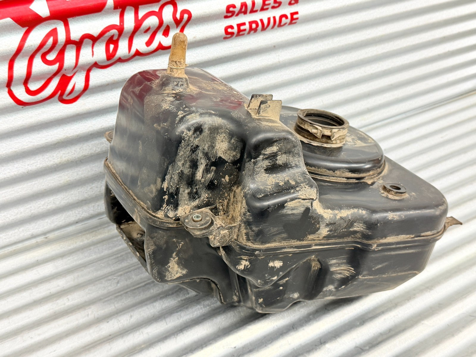 2013 Suzuki KingQuad 750 AXi Air Filter Air Cleaner Assy Box OEM 13700-31G31
