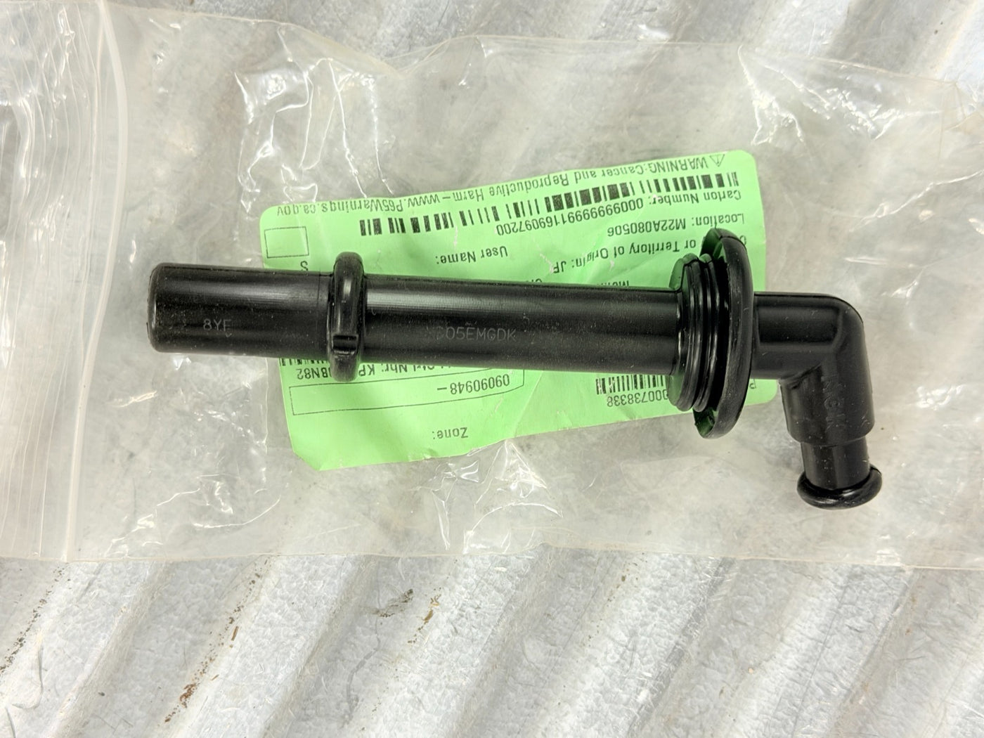 New OEM Kawasaki KFX450R KLX450R KX450F Spark Plug Cap 21160-0011