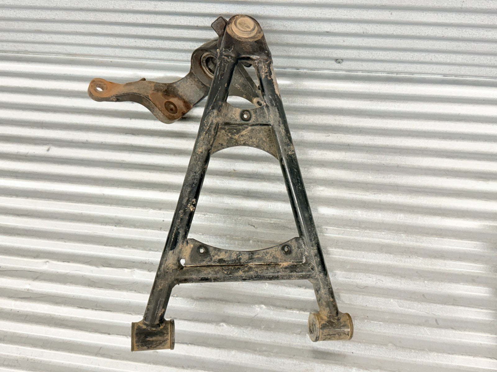 2010 Kawasaki Teryx 750 Right Front Knuckle & Upper A-Arm OEM 39186-0097