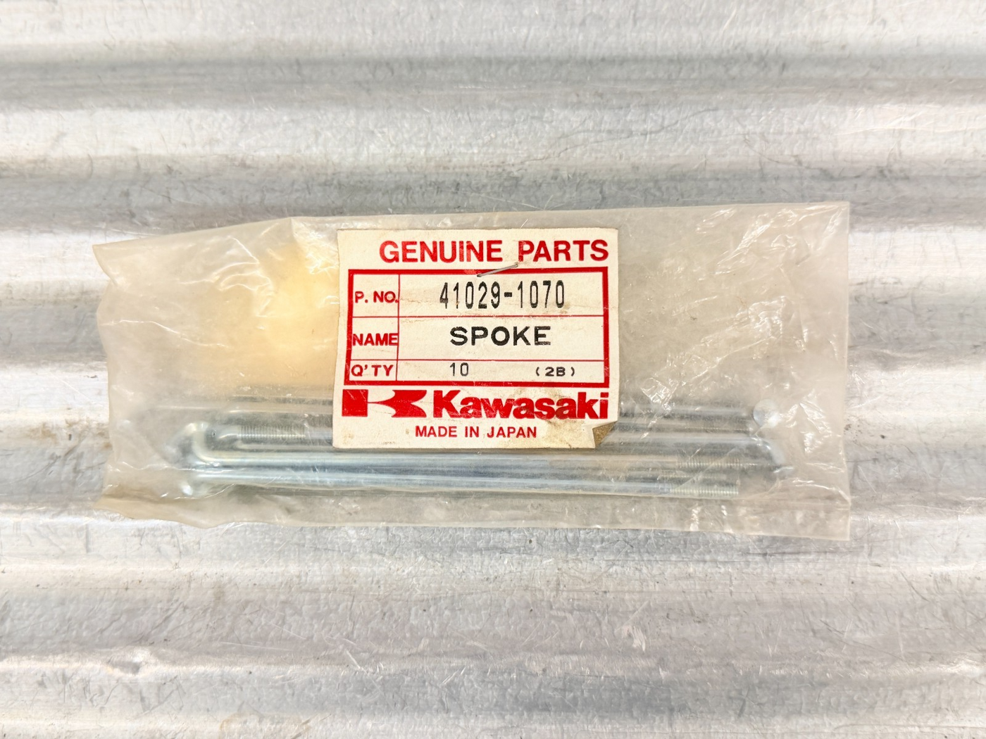 10x New OEM Kawasaki KX60 Inner RR 115mm Spokes 41029-1070