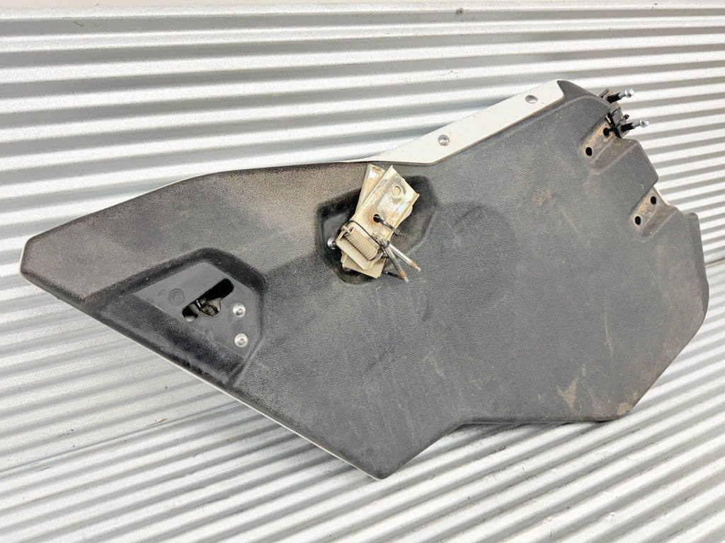 2017 Yamaha YXZ1000R SS Left Door w/ Panel OEM 2HC-K8557-01-00 (White)