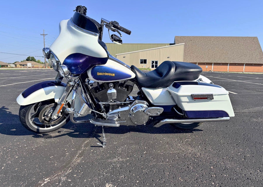 Harley Davidson FLHX Street Glide