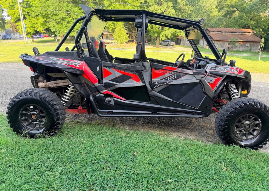 Polaris RZR 1000 XP 4