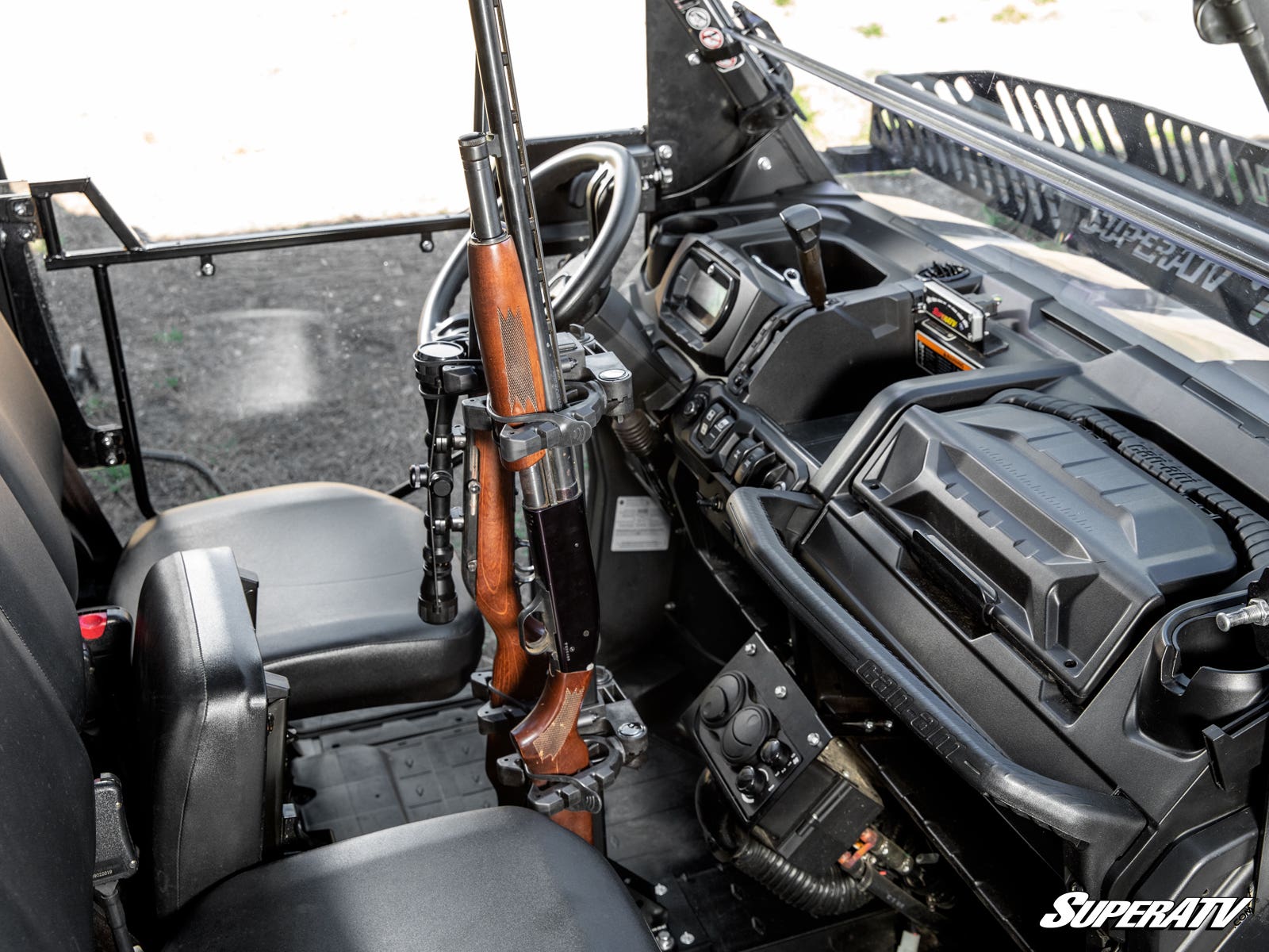 CAN-AM DEFENDER FLOOR-MOUNTED GUN HOLDER