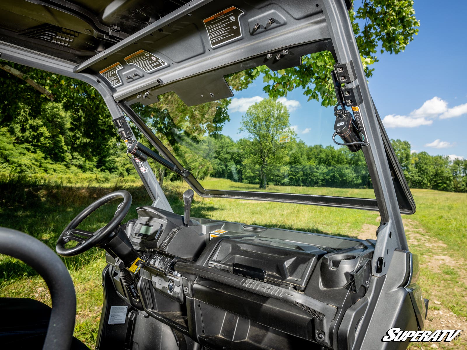 CAN-AM DEFENDER HD7 MAXDRIVE POWER FLIP GLASS WINDSHIELD