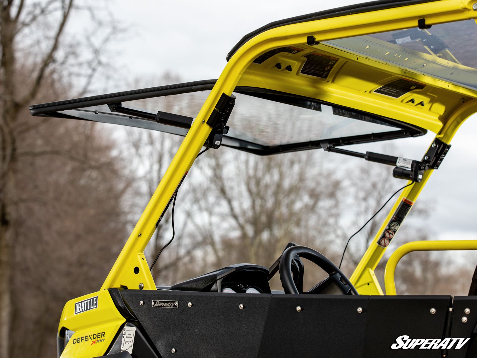 CAN-AM DEFENDER HD10 MAXDRIVE POWER FLIP WINDSHIELD